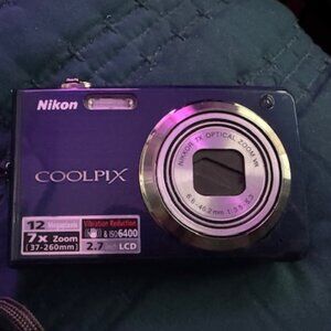 Nikon Coolpix S630 12MP Digital Camera with 7x Optical Vibration Reduction (VR)